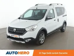Weiß Gebraucht 2020 Dacia Dokker Stepway Van | 18.590 € (Teuer)