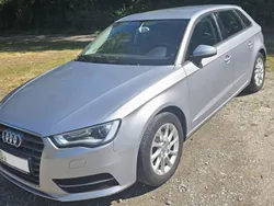 Silber Gebraucht 2014 Audi A3 Sportback Limousine | 15.500 € (Fairer Preis)