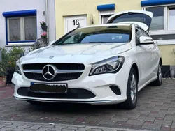 Weiß Gebraucht 2017 Mercedes CLA180 Shooting Brake Edition Kombi | 14.950 € (Guter Preis)