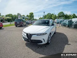 Bianco banchise, uni dach sc Gebraucht 2024 Alfa Romeo Tonale SUV | 42.490 €