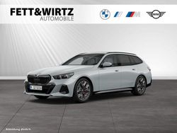 Brooklyn grau metallic Neu 2025 BMW 540 M Sport Kombi | 87.990 € (Teuer)