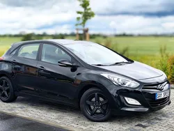 Schwarz Gebraucht 2015 Hyundai i30 Style Limousine | 6.999 € (Fairer Preis)