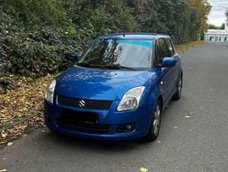 Blau Gebraucht 2010 Suzuki Swift Kleinwagen | 3.999 € (Fairer Preis)