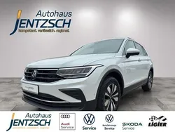 Oryxweiß perlmutteffekt Gebraucht 2024 VW Tiguan Move SUV | 33.590 € (Guter Preis)