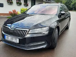 Schwarz Gebraucht 2022 Skoda Superb Kombi | 24.600 € (Guter Preis)