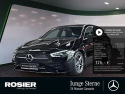 Schwarz / kosmosschwarz Gebraucht 2024 Mercedes CLA250 Shooting Brake Advanced Plus Kombi | 38.876 € (Fairer Preis)