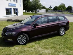 Rot Gebraucht 2015 VW Passat Trendline Kombi | 9.599 € (Guter Preis)