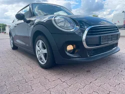 Schwarz Gebraucht 2017 Mini One D Kleinwagen | 5.500 € (Fairer Preis)