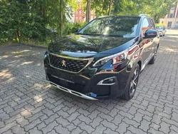 Schwarz Gebraucht 2020 Peugeot 5008 Allure Van / Kleinbus | 17.999 € (Superpreis)