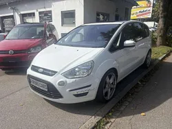 Weiß Gebraucht 2010 Ford S-MAX S Van / Kleinbus | 6.750 € (Fairer Preis)