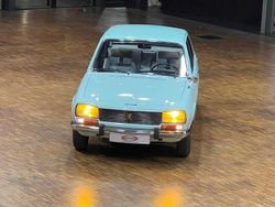 Blau Gebraucht 1969 Peugeot 504 Limousine | 22.900 €