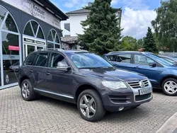 Grau Gebraucht 2007 VW Touareg SUV | 10.900 € (Etwas zu teuer)