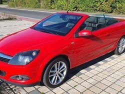 Rot Gebraucht 2007 Opel Astra Cabriolet Cosmo Cabrio | 3.000 € (Fairer Preis)