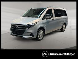 Hightechsilber metallic Gebraucht 2024 Mercedes Vito Van | 50.960 €