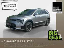Grau Gebraucht 2024 Kia e-Niro Inspiration SUV | 30.980 € (Guter Preis)