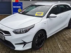 Weiß Neu 2024 Kia Ceed Sportswagon Vision Kombi | 25.690 € (Superpreis)