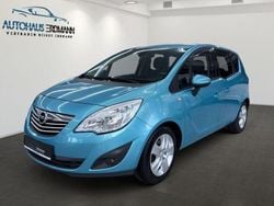 Grün Gebraucht 2011 Opel Meriva Design Edition Van / Kleinbus | 3.750 € (Guter Preis)