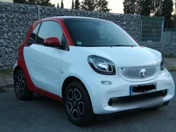 Weiß Gebraucht 2016 Smart ForTwo Coupé Passion Coupé | 7.950 € (Guter Preis)