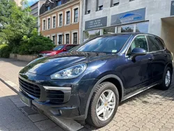 Blau Gebraucht 2016 Porsche Cayenne SUV | 29.950 € (Guter Preis)