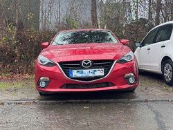 Rot Gebraucht 2014 Mazda 3 Sports-Line Limousine | 7.400 € (Fairer Preis)