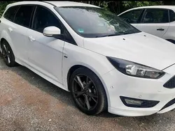 Weiß Gebraucht 2018 Ford Focus Kombi | 7.500 € (Superpreis)