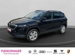 Schwarz Gebraucht 2024 Skoda Karoq Selection SUV | 28.890 € (Fairer Preis)