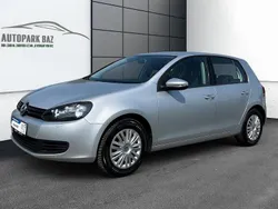 Silber Gebraucht 2011 VW Golf VI Trendline Limousine | 8.800 € (Etwas zu teuer)