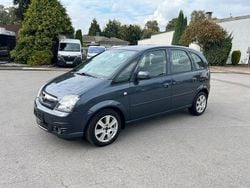 Grau Gebraucht 2008 Opel Meriva Van / Kleinbus | 3.980 €
