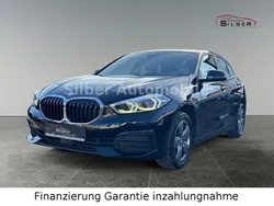 Schwarz Gebraucht 2022 BMW 118 Advantage Kleinwagen | 16.500 € (Guter Preis)