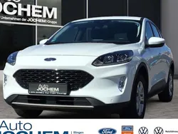 Weiss Gebraucht 2022 Ford Kuga Cool & Connect SUV | 23.666 € (Superpreis)