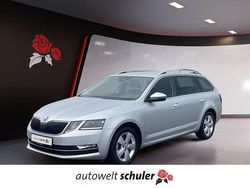 Brillantsilber metallic Gebraucht 2019 Skoda Octavia Style Kombi | 21.549 € (Etwas zu teuer)
