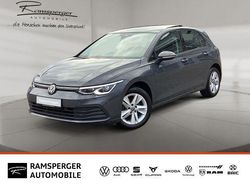 Delfingrau metallic (metallic) Gebraucht 2023 VW Golf Life Limousine | 24.690 € (Fairer Preis)