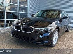 Schwarz Neu 2026 BMW 318 Limousine | 36.490 € (Superpreis)
