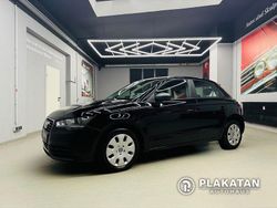 Schwarz Gebraucht 2014 Audi A1 Attraction Kleinwagen | 10.890 € (Fairer Preis)