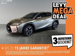 Silber Gebraucht 2022 Lexus UX SUV | 26.490 € (Fairer Preis)