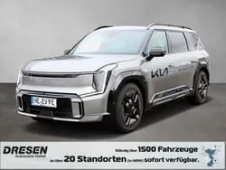 Grau Gebraucht 2023 Kia EV9 3 SUV | 66.880 € (Fairer Preis)