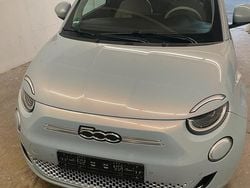 Blau Gebraucht 2021 Fiat 500 La Prima Kleinwagen | 24.800 €