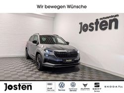 Graphitegrau metallic Gebraucht 2024 Skoda Karoq SportLine SUV | 34.490 € (Fairer Preis)