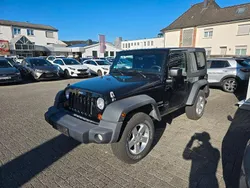 Schwarz Gebraucht 2012 Jeep Wrangler Unlimited Sport SUV | 36.590 €