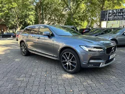 Grau Gebraucht 2017 Volvo V90 CC Pro Kombi | 19.900 € (Teuer)