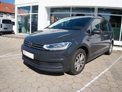 Uranograu/cinza urano Gebraucht 2022 VW Touran Comfortline Van / Kleinbus | 20.860 € (Fairer Preis)