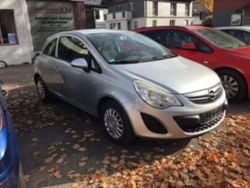 Silber Gebraucht 2012 Opel Corsa Selection Limousine | 2.990 € (Guter Preis)