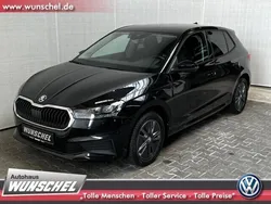 Schwarz Gebraucht 2023 Skoda Fabia Ambition Limousine | 20.495 € (Teuer)
