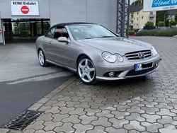 Silber Gebraucht 2007 Mercedes CLK320 Sport Edition Cabrio | 16.900 €