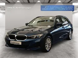 Blau Gebraucht 2024 BMW 318 Shadowline Kombi | 30.900 € (Superpreis)