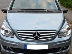 Silber Gebraucht 2007 Mercedes B200 Van / Kleinbus | 5.500 €