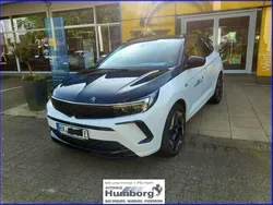Weiß metallic Gebraucht 2023 Opel Grandland X GSe SUV | 41.840 €