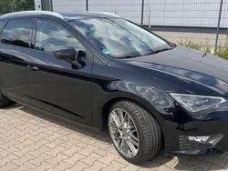 Schwarz Gebraucht 2016 Seat Leon ST FR Kombi | 12.750 € (Fairer Preis)
