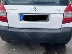 Weiß Gebraucht 2008 Citroën C2 Kleinwagen | 500 €