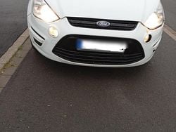 Weiß Gebraucht 2010 Ford S-MAX S Van / Kleinbus | 2.550 € (Guter Preis)